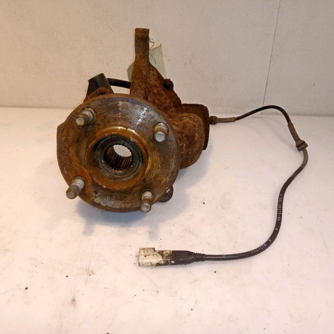 Moyeu avd occasion FORD COUGAR Phase 1 10-1998->07-2001 2.5i 170ch 1133023 2