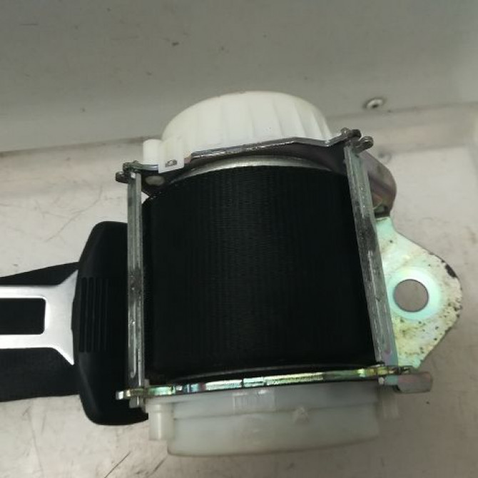 Ceinture arrière gauche occasion AUDI A3 II Phase 1 06-2003->06-2008 2.0 TDi 136ch 8P0857805V04 2