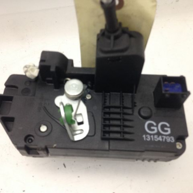 Serrure porte arg occasion OPEL MERIVA I Phase 2 01-2006->09-2010 13154793 2