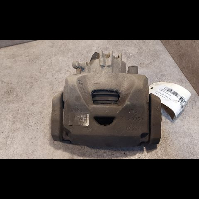 Etrier de frein avant droit occasion CITROEN C4 PICASSO I Phase 1 01-2007->10-2013 1.6 HDi 16v 110ch 4400V8 1