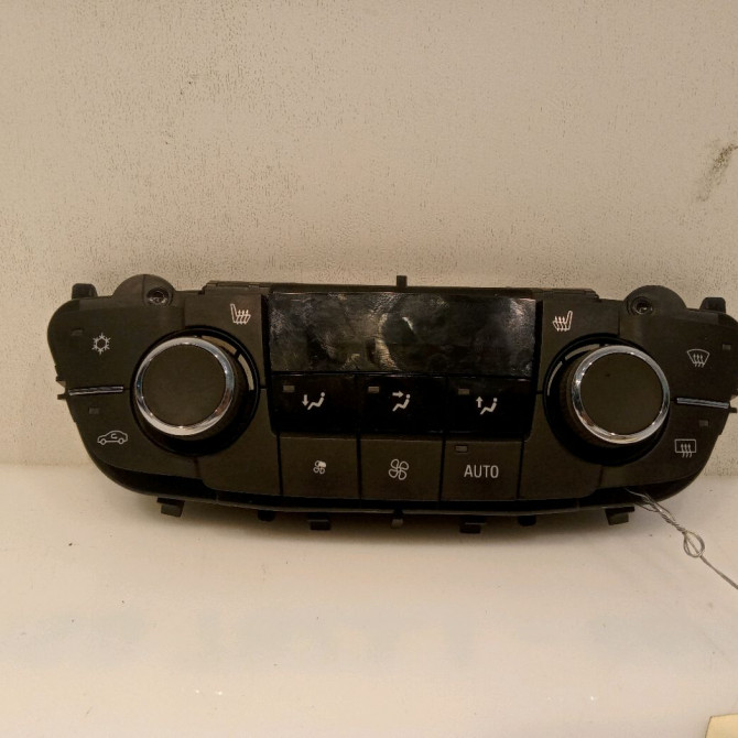 Commande de chauffage occasion OPEL INSIGNIA Phase 1 01-2009->03-2013 20965498 1