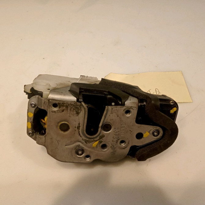 Serrure porte avd occasion OPEL INSIGNIA Phase 1 01-2009->03-2013 13578277 1