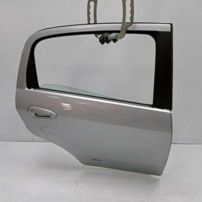Porte arrière droite occasion FIAT GRANDE PUNTO III Phase 1 09-2005->12-2013 1.4i 77ch 51888069 1