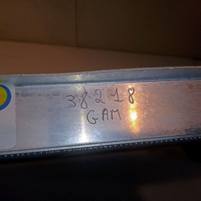 Radiateur occasion VOLKSWAGEN PASSAT III Phase 2 11-1993->09-1996 1.8i 90ch 3