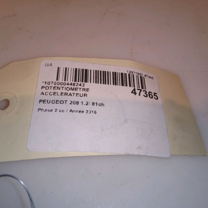 Potentiometre accelerateur occasion PEUGEOT 208 Phase 2 04-2015->... 1.2i 81ch 4