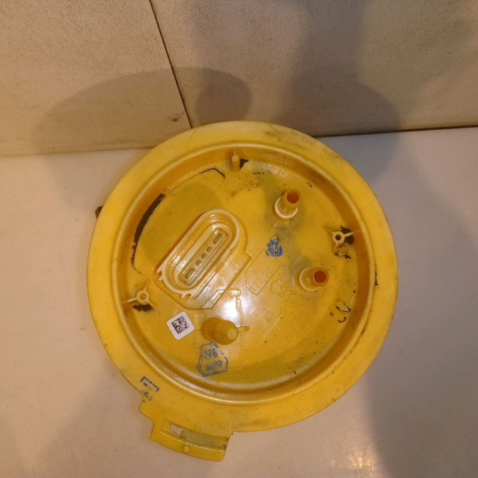 Jauge a carburant occasion VOLKSWAGEN GOLF VI Phase 1 10-2008->04-2013 2.0 TDI 110ch 3