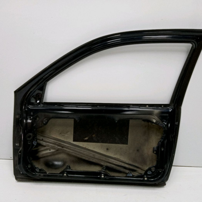 Porte avant droite occasion VOLKSWAGEN GOLF IV GOLF IV Phase 1 1998-01-01->2005-06-30 1.9 TDI 90ch 1J3831056H 3