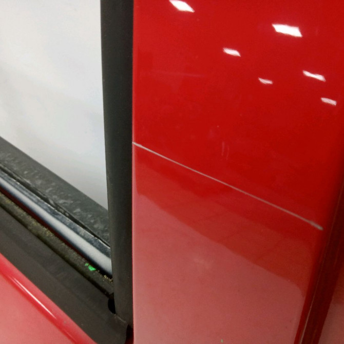 Porte arrière droite occasion DACIA SANDERO I Phase 1 06-2008->10-2012 1.2 16v 75ch 821008795R 3