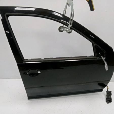 Porte avant droite occasion VOLKSWAGEN GOLF IV GOLF IV Phase 1 1998-01-01->2005-06-30 1.6i