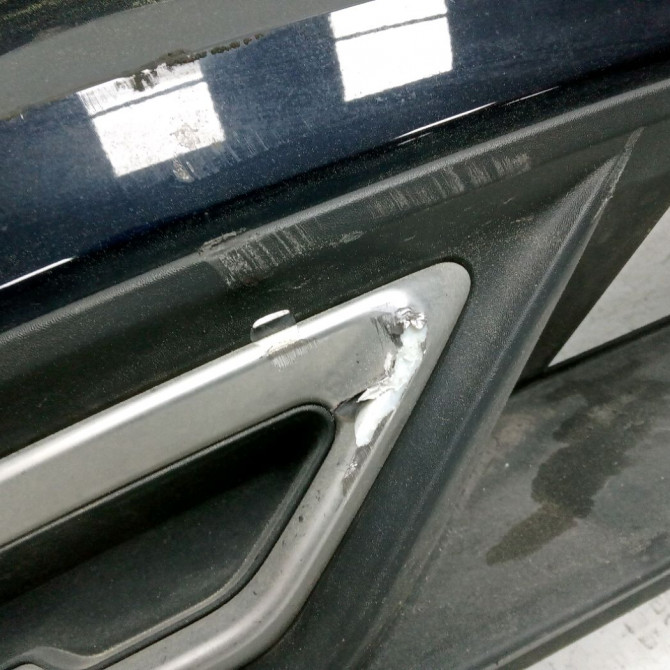 Pare-choc arrière occasion  5FA807421GRU 2