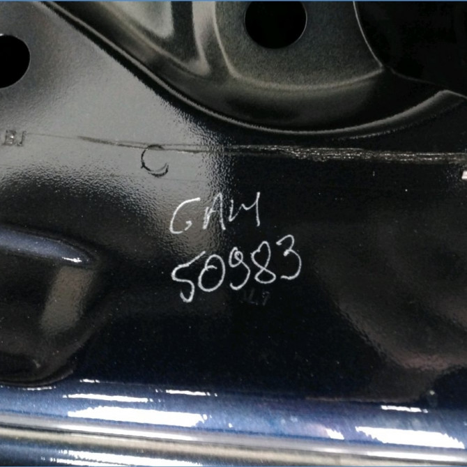 Porte arrière gauche occasion FORD FOCUS III Phase 1 01-2011->04-2015 1.6 TDCI 115ch 2172760 4