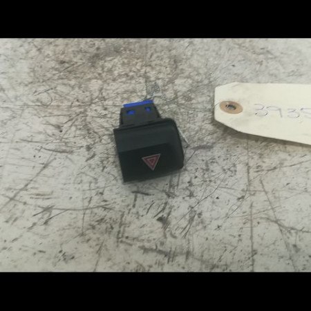Bouton de warning occasion PEUGEOT 208 Phase 2 04-2015->... 1.6 BLUE HDI 100ch 96750916ZD