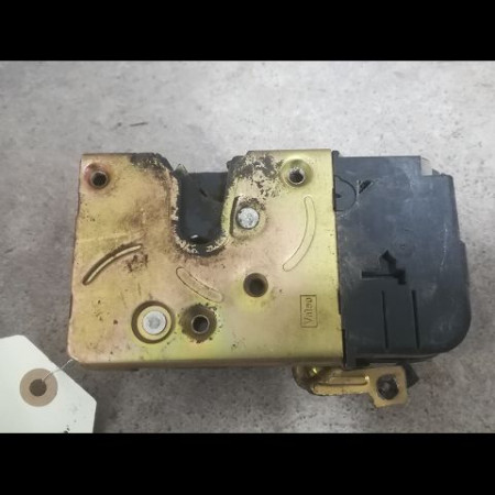 Serrure porte avd occasion PEUGEOT 206 Phase 1 09-1998->03-2009 2.0 HDI 9136J1