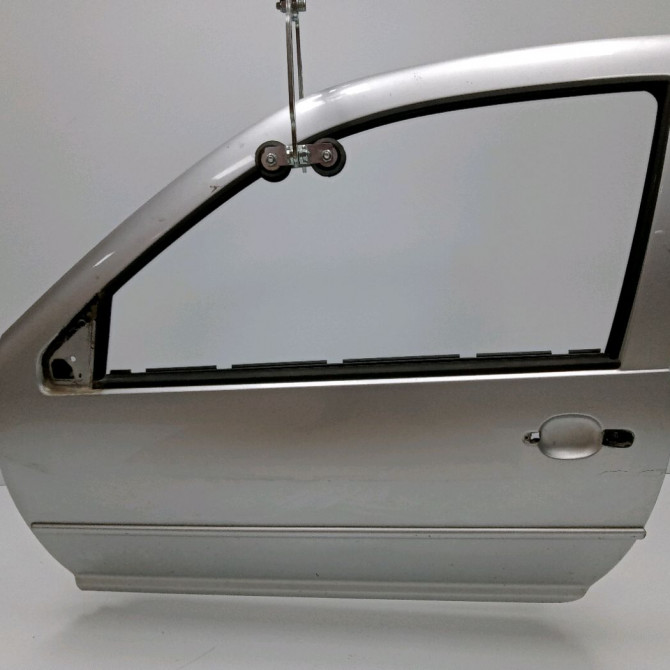 Porte avant gauche occasion VOLKSWAGEN GOLF IV GOLF IV Phase 1 1998-01-01->2005-06-30 1.9 TDI 130ch 1J3831055H 1