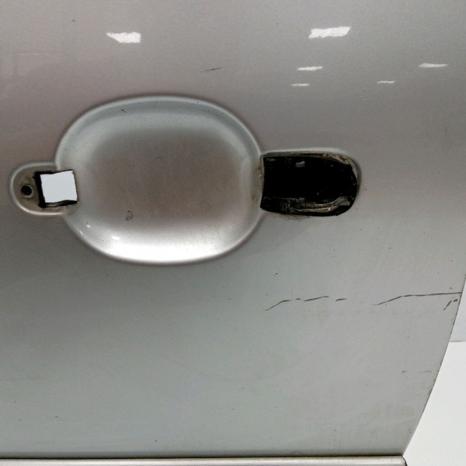 Porte avant gauche occasion VOLKSWAGEN GOLF IV GOLF IV Phase 1 1998-01-01->2005-06-30 1.9 TDI 130ch 1J3831055H 2