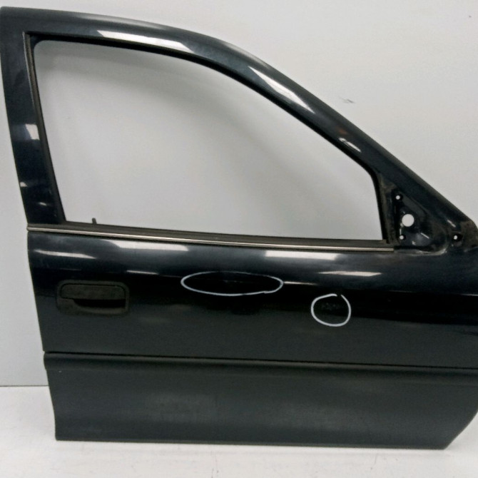 Porte avant droite occasion OPEL VECTRA II Phase 1 11-1995->02-1999 1.6i 16v 9153650 1