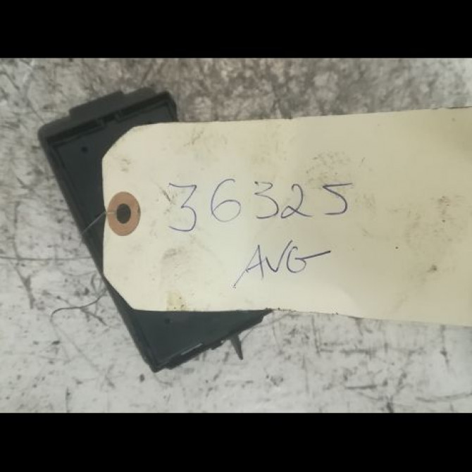 Commande lève-glace porte avant gauche occasion OPEL INSIGNIA Phase 1 01-2009->03-2013 2.0 CDTI 160ch 13305012 2