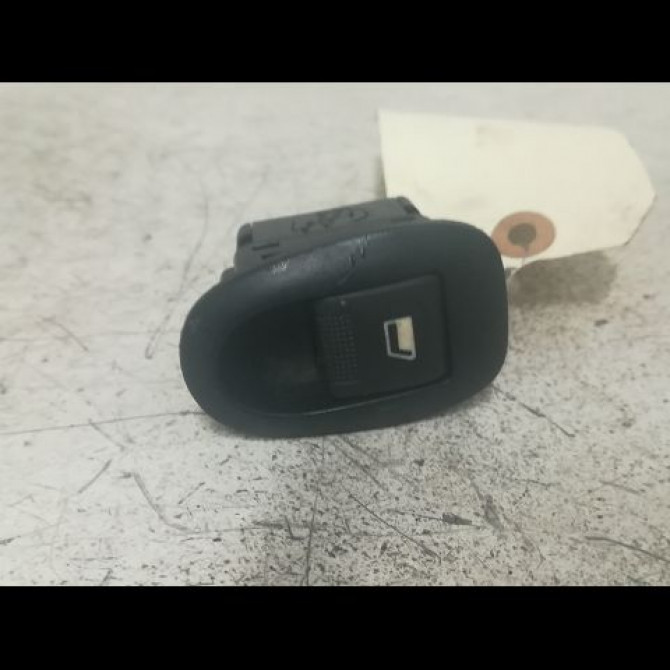 Commande leve-glace porte arrière droite occasion PEUGEOT 406 Phase 2 04-1999->04-2004 2.0 HDI 110ch 1