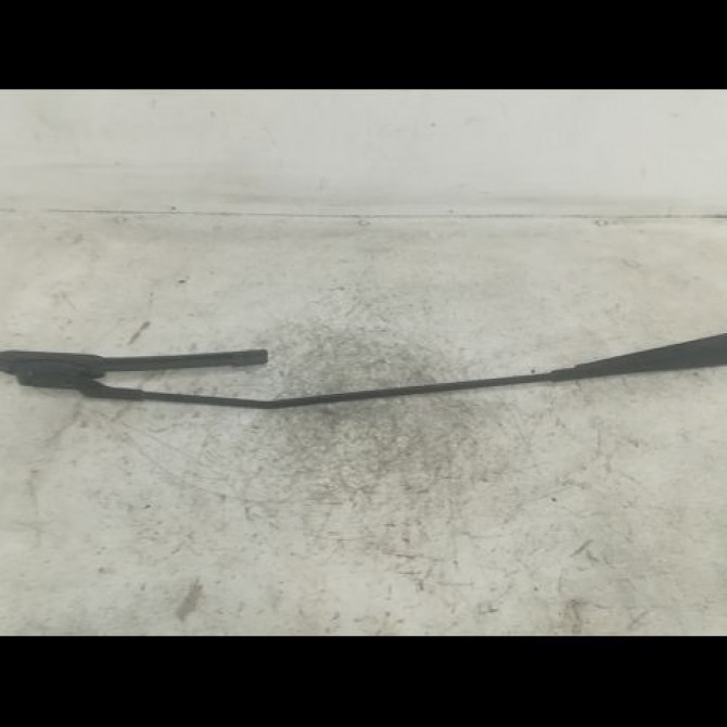 Bras essuie-glace avant droit occasion PEUGEOT PARTNER II Phase 1 05-2008->03-2012 1.6 HDI 90ch 6429FG 1