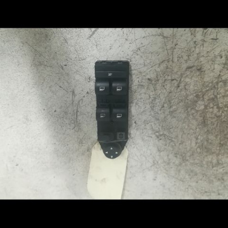 Commande lève-glace porte avant gauche occasion B.M.W. SERIE 5 V Phase 1 07-2003->03-2007