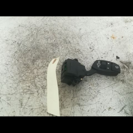 Commande essuie glace occasion B.M.W. SERIE 5 V Phase 1 07-2003->03-2007 61316924107