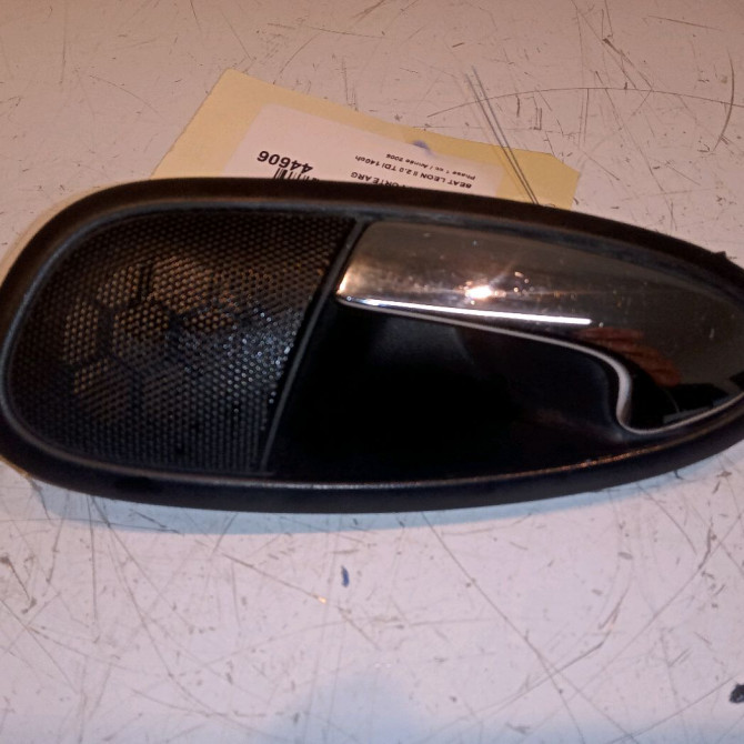 Poignee int porte arg occasion SEAT LEON II Phase 1 09-2005->05-2009 2.0 TDI 140ch 5P0839113C1UQ 1