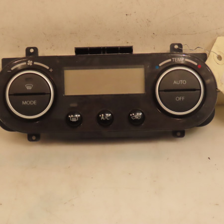 Commande de chauffage occasion SUZUKI SWIFT III Phase 1 03-2005->09-2011 1.3 VVT 3951062J40DAG