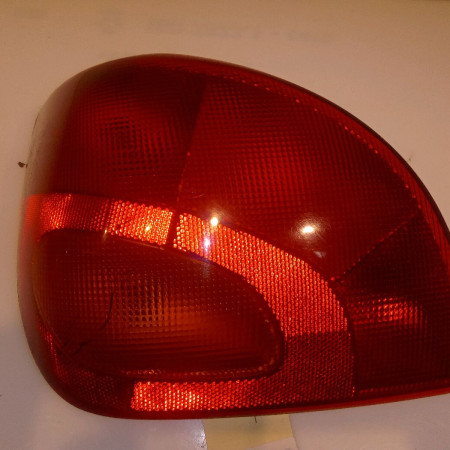 Feu arrière gauche occasion FORD FIESTA IV Phase 1 09-1995->09-1999 1.3i 1044156