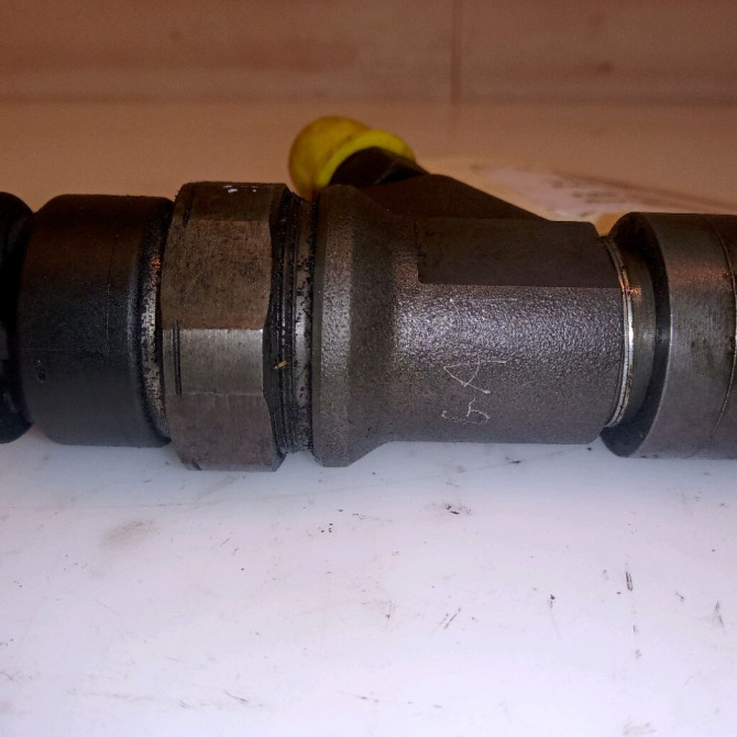 Injecteur occasion B.M.W. SERIE 1 I Phase 1 05-2004->12-2006 118i 129ch 13537794435 2