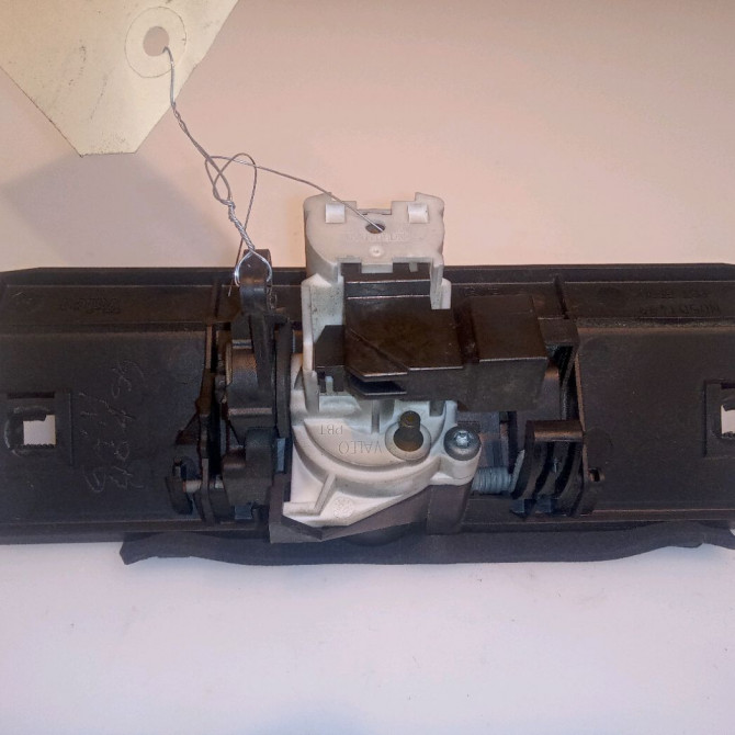 Actionneur serrure hayon occasion PEUGEOT 206 Phase 1 09-1998->03-2009 1.4 HDI 2