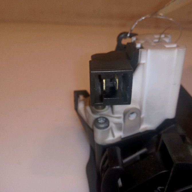 Actionneur serrure hayon occasion PEUGEOT 206 Phase 1 09-1998->03-2009 1.4 HDI 3