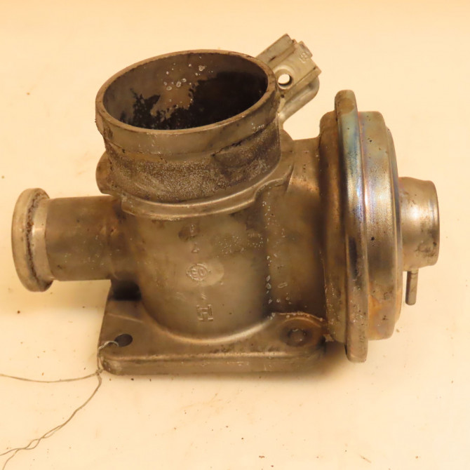 Vanne EGR occasion B.M.W. SERIE 3 IV Phase 1 04-1995->04-1999 320D 150ch 1