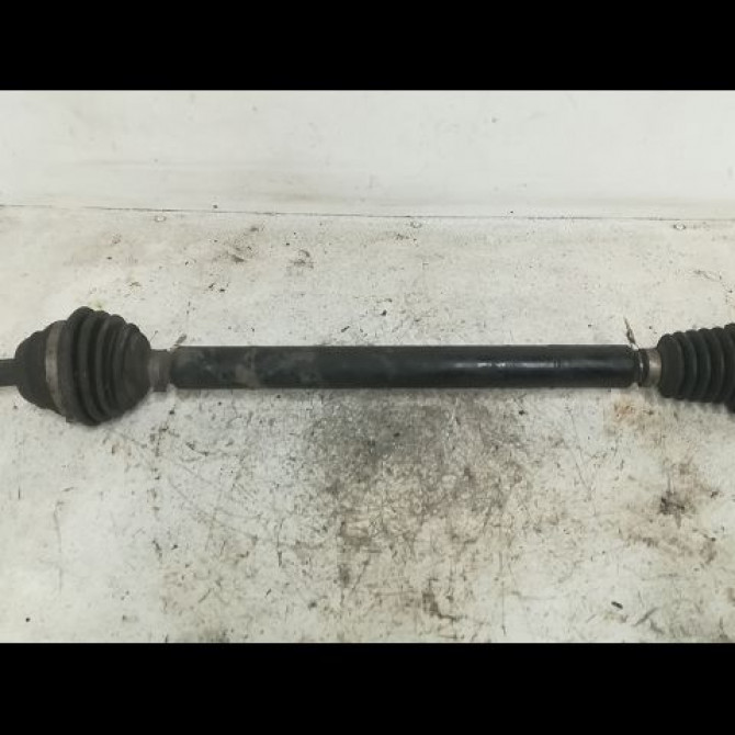 Transmission avant droite occasion VOLKSWAGEN POLO III Phase 1 10-1994->11-1999 1.6 6N0407452AX 1