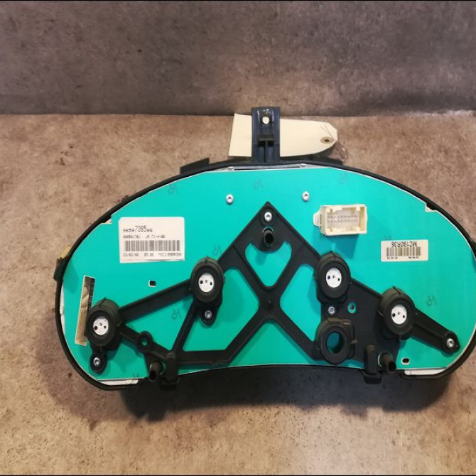 Compteur occasion PEUGEOT 206 206 phase 1 SW 2002-06-01->2006-12-31 1.4 HDI 70ch 6106LF 2