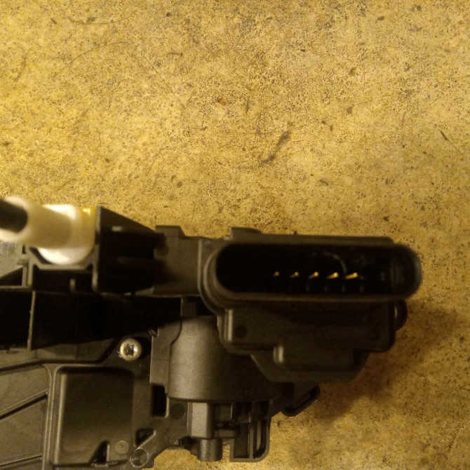 Serrure porte avg occasion VOLVO XC40 31440997 4