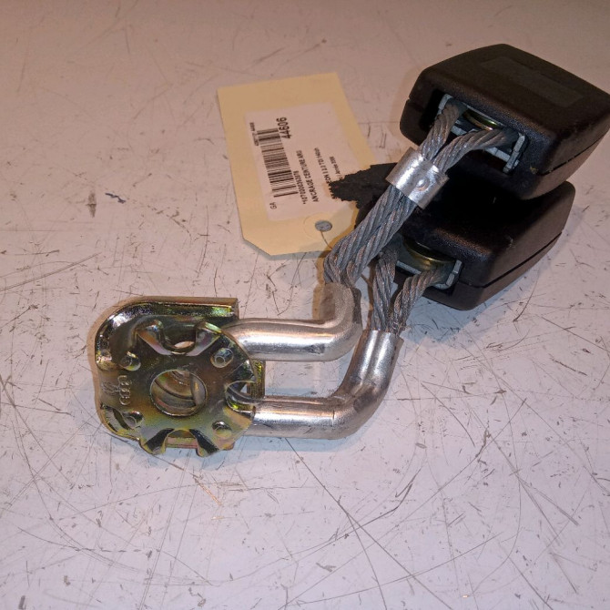 Ancrage ceinture arrière gauche occasion SEAT LEON II Phase 1 09-2005->05-2009 2.0 TDI 140ch 2