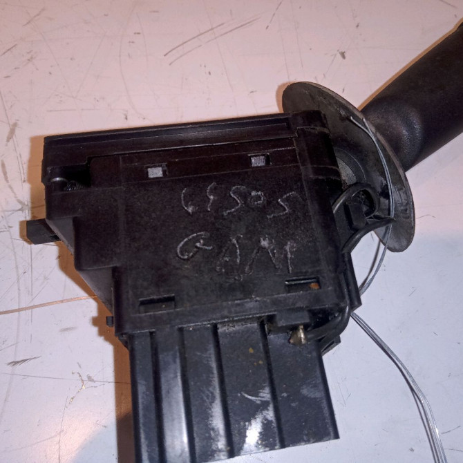 Commande clignotant occasion PEUGEOT 406 625375 3