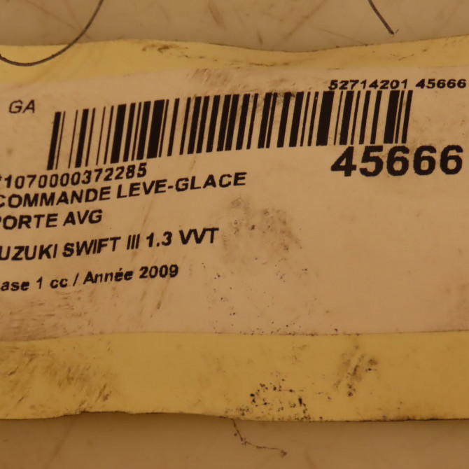 Commande lève-glace porte avant gauche occasion SUZUKI SWIFT III Phase 1 03-2005->09-2011 1.3 VVT 3799062J10 4