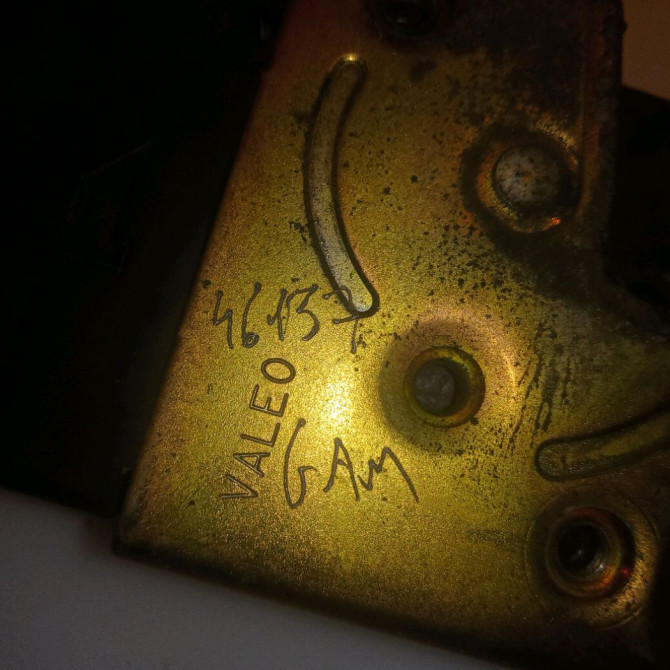 Serrure porte arg occasion PEUGEOT 206 Phase 2 02-2003->02-2009 1.4 HDI 70ch 9137E5 4