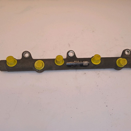 Rampe injection occasion B.M.W. SERIE 1 I Phase 1 05-2004->12-2006 118i 129ch 13537805725