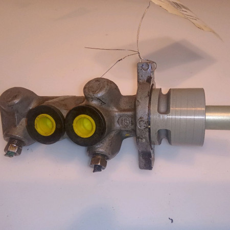 Maitre cylindre occasion RENAULT KANGOO I Phase 1 09-1997->06-2003 1.2i 16v 75ch 7701207198