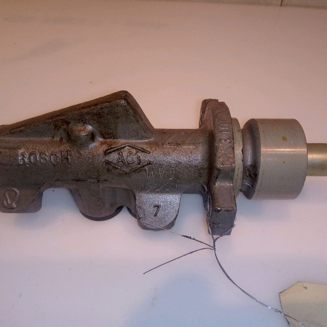 Maitre cylindre occasion RENAULT KANGOO I Phase 1 09-1997->06-2003 1.2i 16v 75ch 7701207198 3