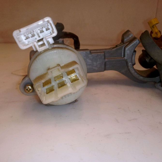 Kit serrures + antivol occasion HYUNDAI GETZ Phase 1 09-2002->11-2005 1.1i 819051CA71 3