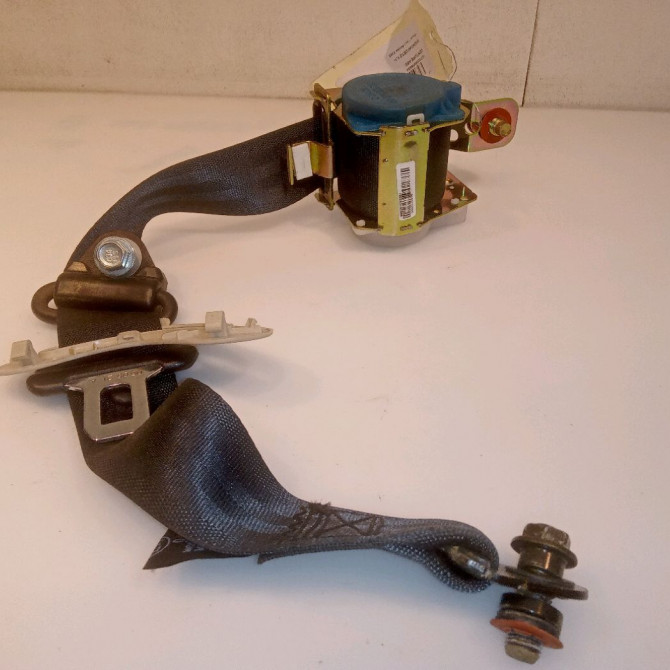 Ceinture arrière droite occasion HYUNDAI GETZ Phase 1 09-2002->11-2005 1.1i 898201C000BJ 2