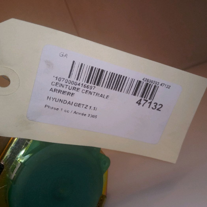 Ceinture centrale arriere occasion HYUNDAI GETZ Phase 1 09-2002->11-2005 1.1i 898201C000BJ 4