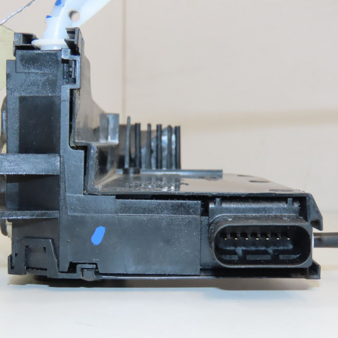 Serrure porte avd occasion PEUGEOT 308 II Phase 1 04-1995->04-1999 1.2 PureTech 110ch 9810309380 3