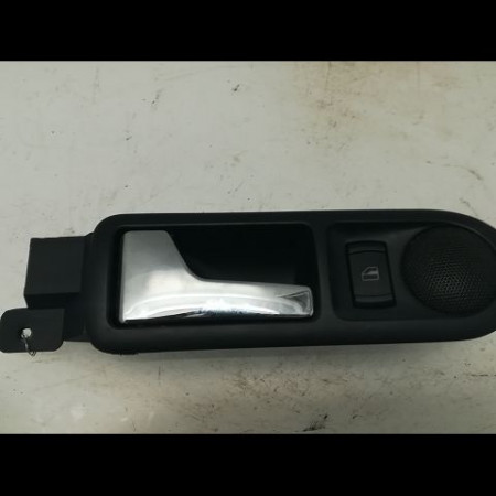 Poignee int porte arg occasion VOLKSWAGEN PASSAT IV Phase 2 10-2000->03-2005 1.9 TDI 130ch 3B0839113BJ2AQ