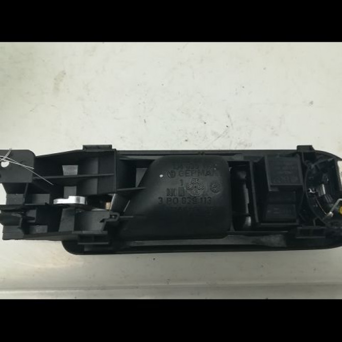 Poignee int porte arg occasion VOLKSWAGEN PASSAT IV Phase 2 10-2000->03-2005 1.9 TDI 130ch 3B0839113BJ2AQ 2