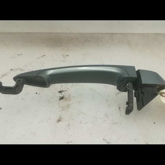 Poignee ext porte avd occasion B.M.W. SERIE 3 V Phase 1 03-2005->09-2008 330d 231ch 51217207562 2