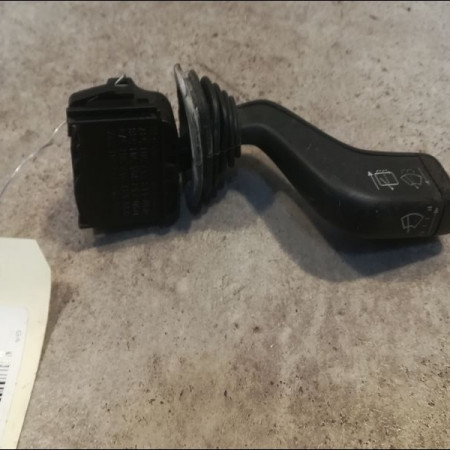 Commande essuie glace occasion OPEL ASTRA I Phase 1 10-1991->06-1994 1.7 D 60ch 90243395